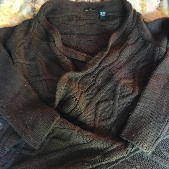 MODA international cable knit sweater/wrap - Picture 13 of 13